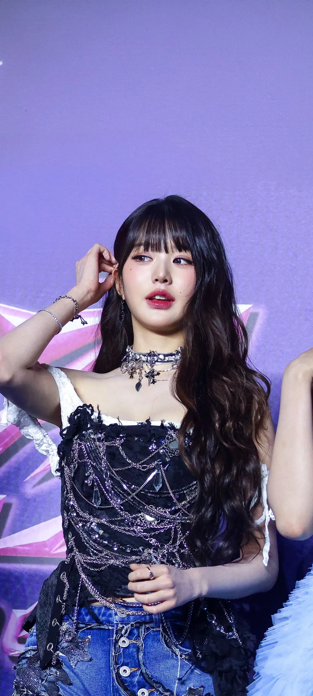 장원영 잠금화면 폰 배경화면 4K HD 다운로드 — 아이즈원, 아이브