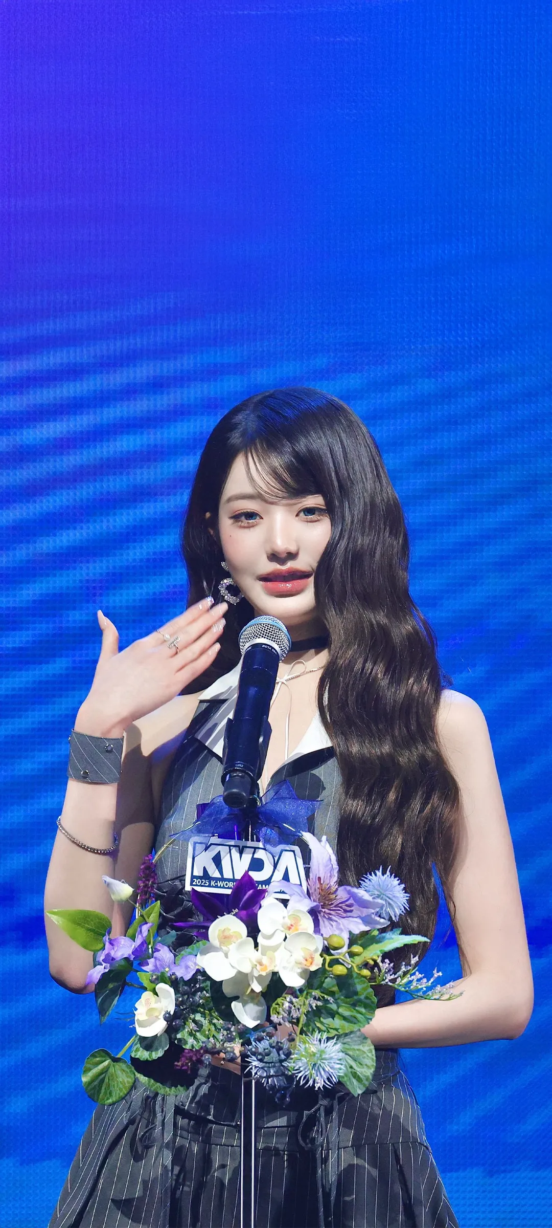วอลเปเปอร์ หน้าจอล็อก มือถือ จาง วอนยอง 4K HD ดาวน์โหลด — IZ*ONE, IVE