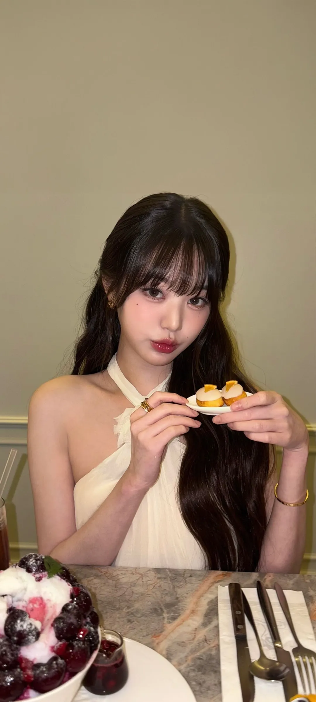 วอลเปเปอร์ หน้าจอล็อก มือถือ จาง วอนยอง 4K HD ดาวน์โหลด — IZ*ONE, IVE