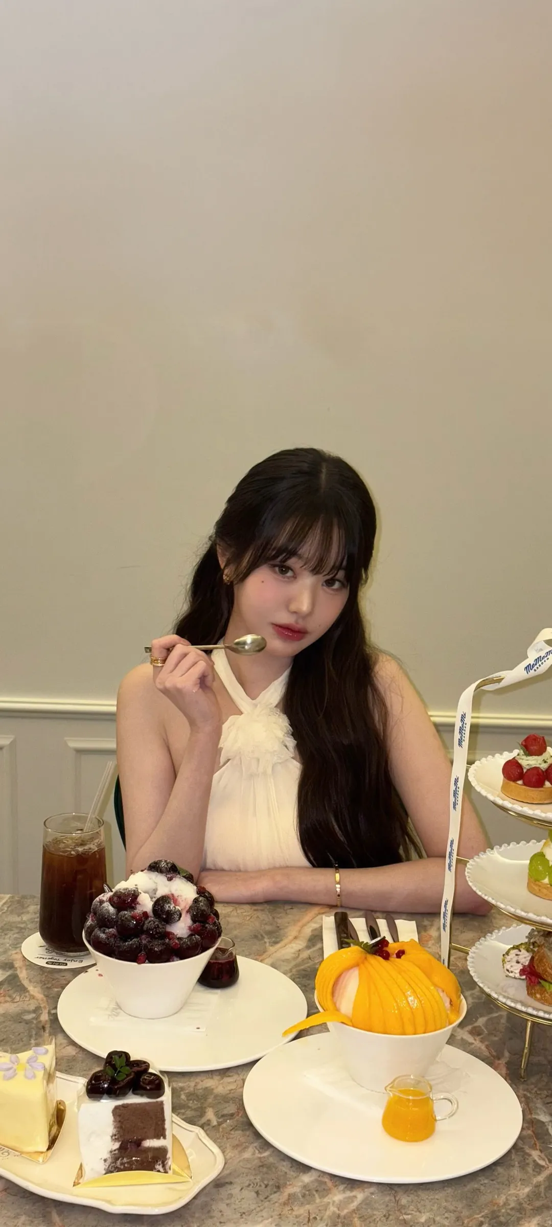 장원영 잠금화면 폰 배경화면 4K HD 다운로드 — 아이즈원, 아이브