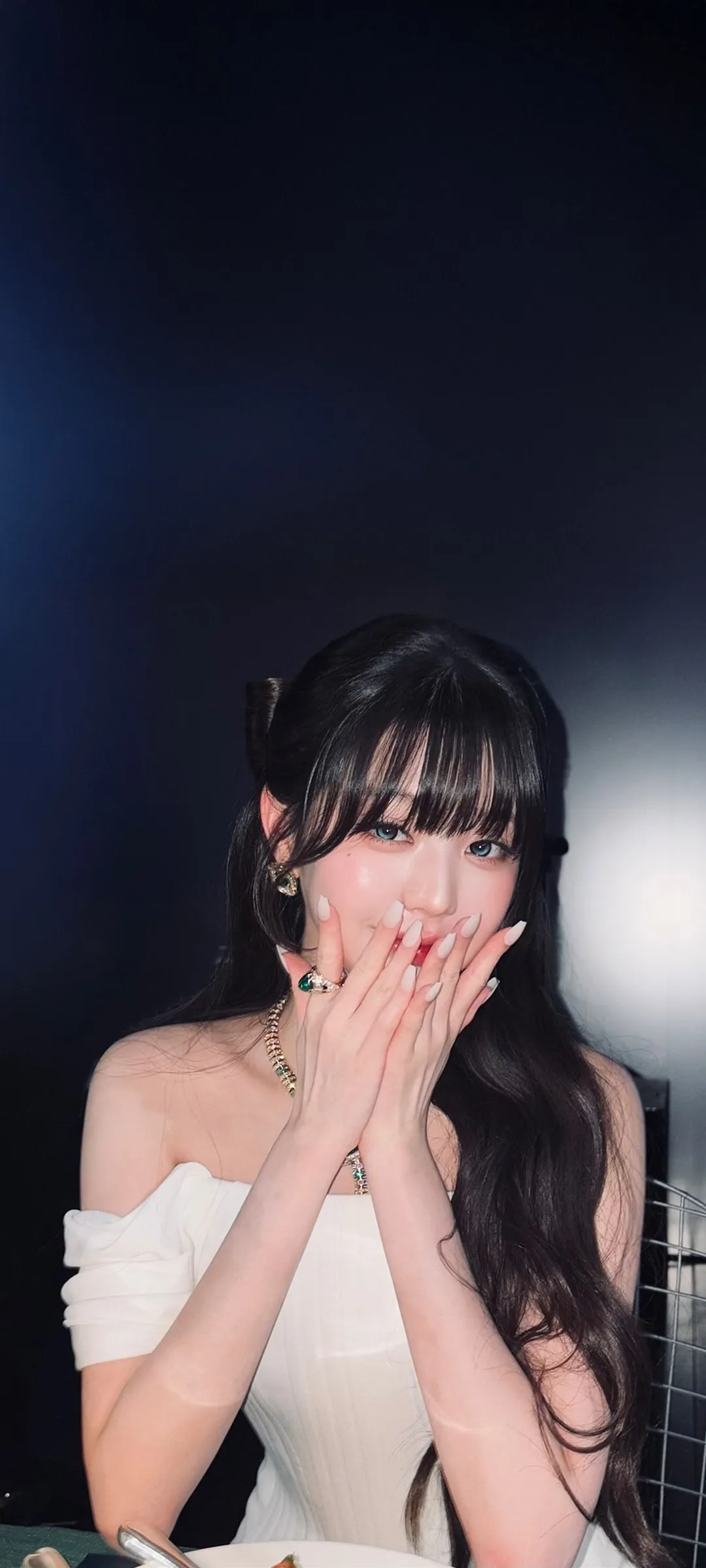 장원영 잠금화면 폰 배경화면 4K HD 다운로드 — 아이즈원, 아이브