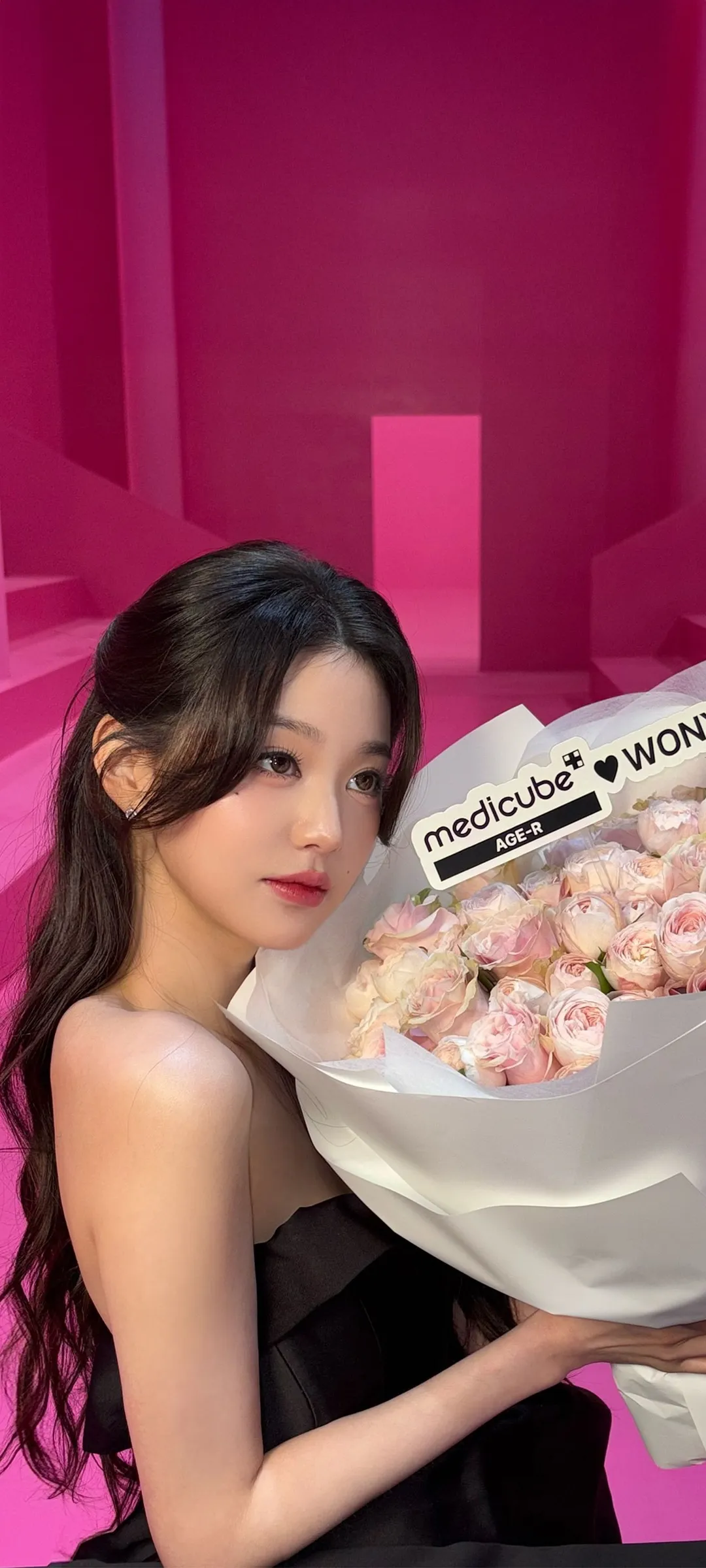วอลเปเปอร์ หน้าจอล็อก มือถือ จาง วอนยอง 4K HD ดาวน์โหลด — IZ*ONE, IVE