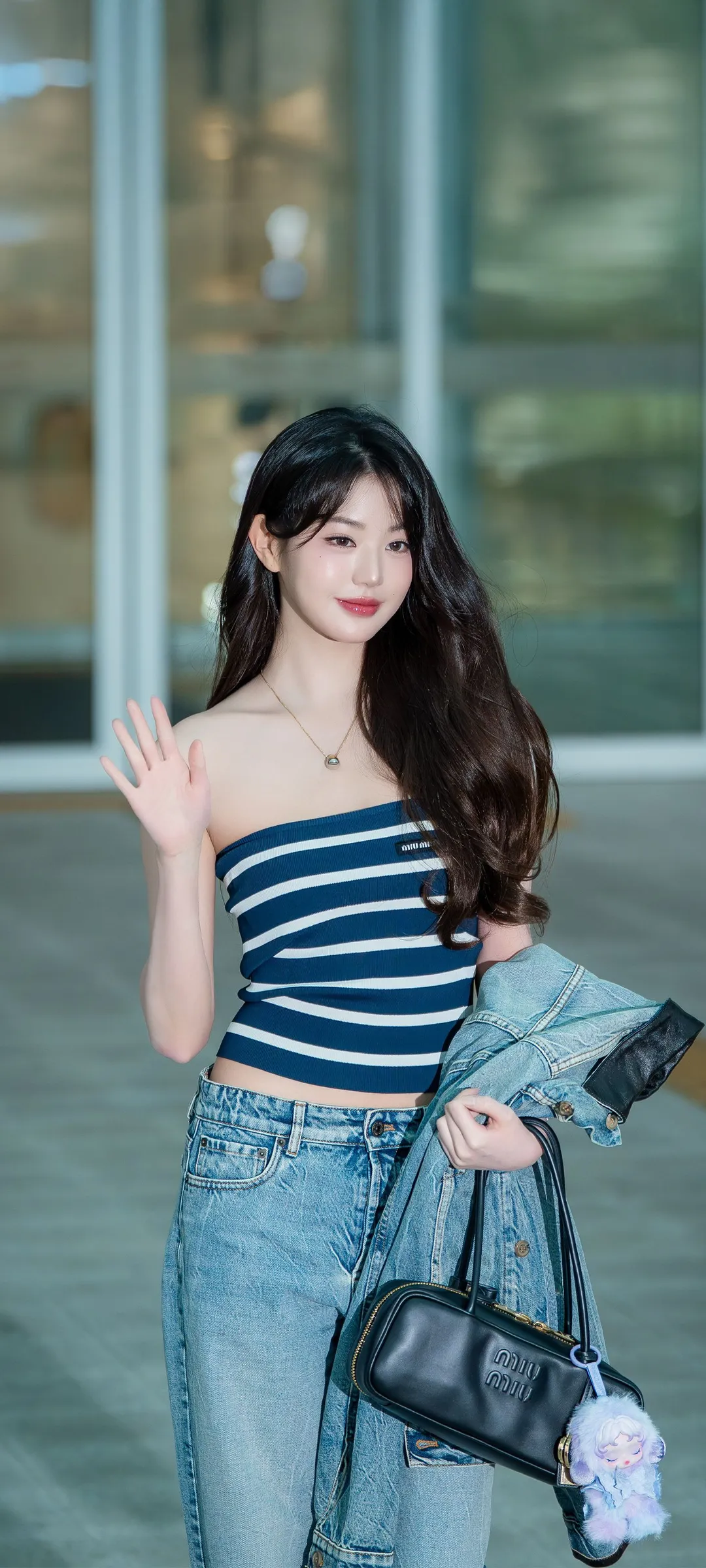 장원영 잠금화면 폰 배경화면 4K HD 다운로드 — 아이즈원, 아이브