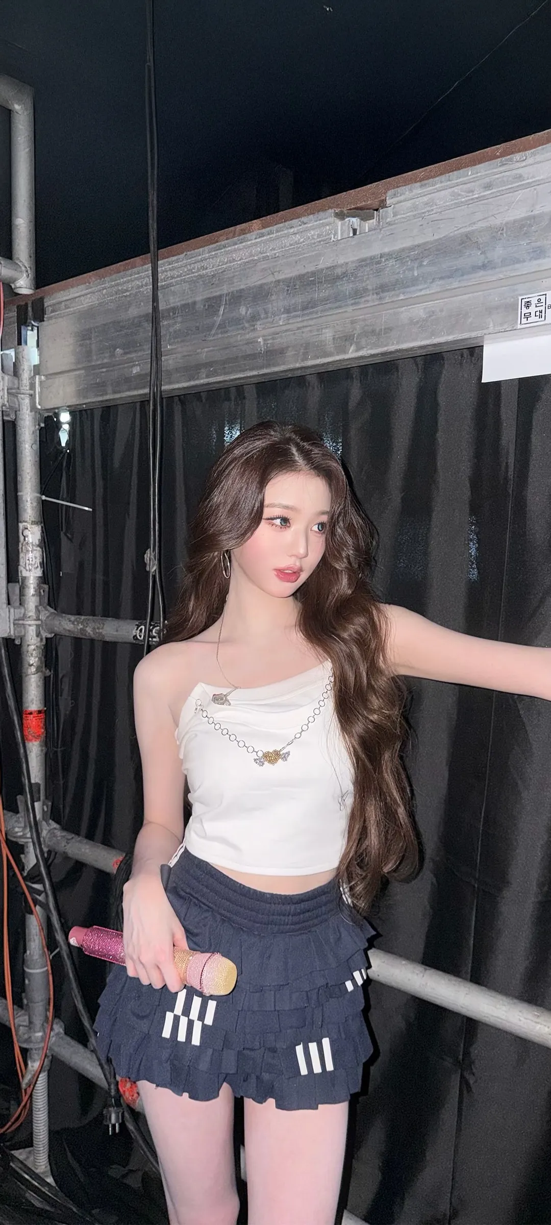วอลเปเปอร์ หน้าจอล็อก มือถือ จาง วอนยอง 4K HD ดาวน์โหลด — IZ*ONE, IVE