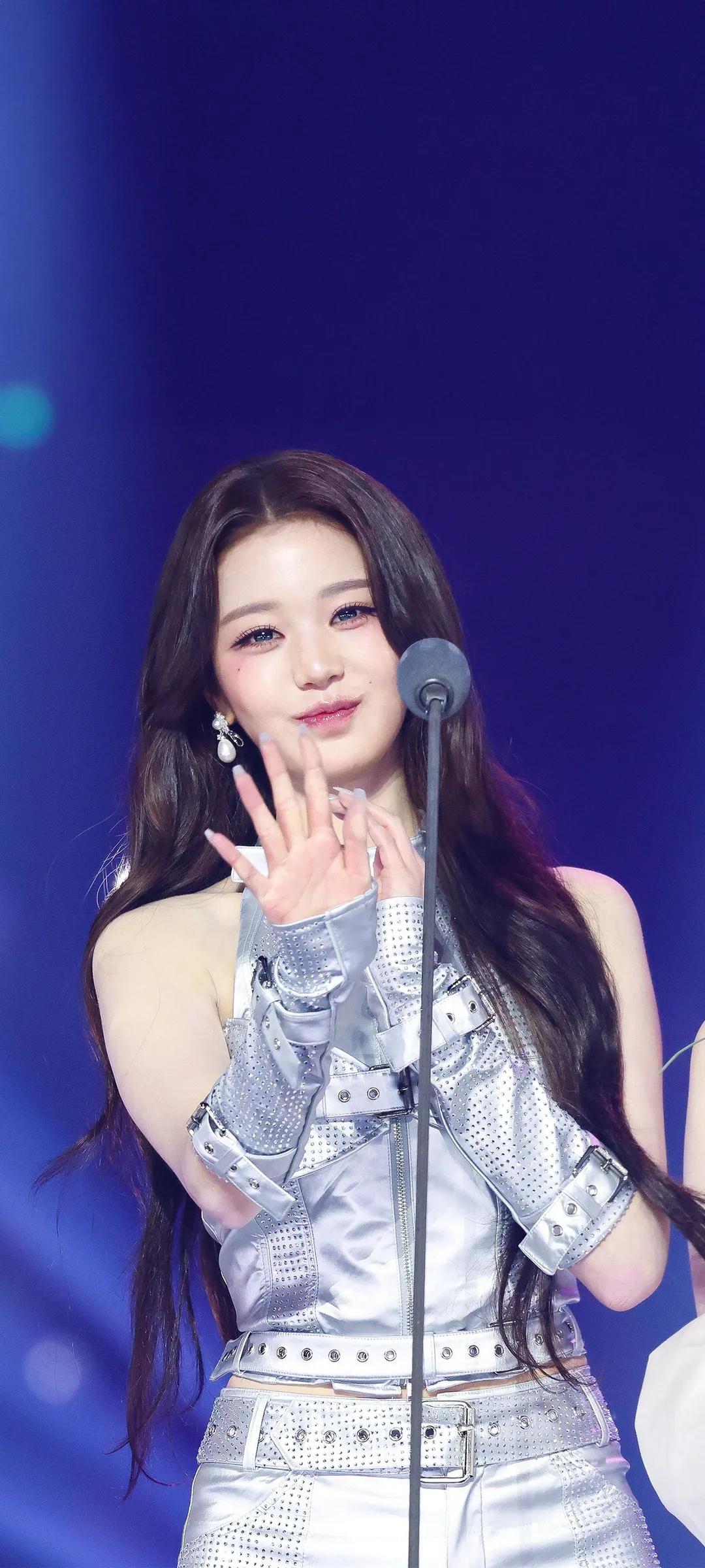 วอลเปเปอร์ หน้าจอล็อก มือถือ จาง วอนยอง 4K HD ดาวน์โหลด — IZ*ONE, IVE