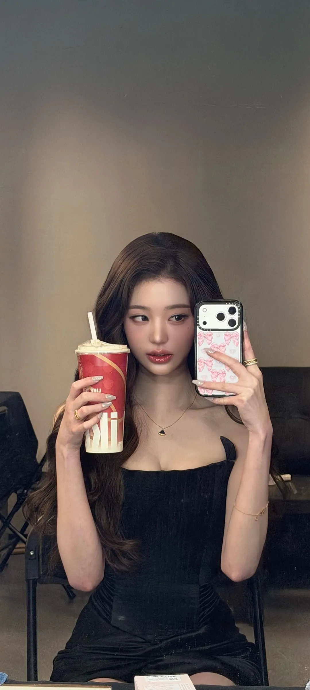 วอลเปเปอร์ หน้าจอล็อก มือถือ จาง วอนยอง 4K HD ดาวน์โหลด — IZ*ONE, IVE