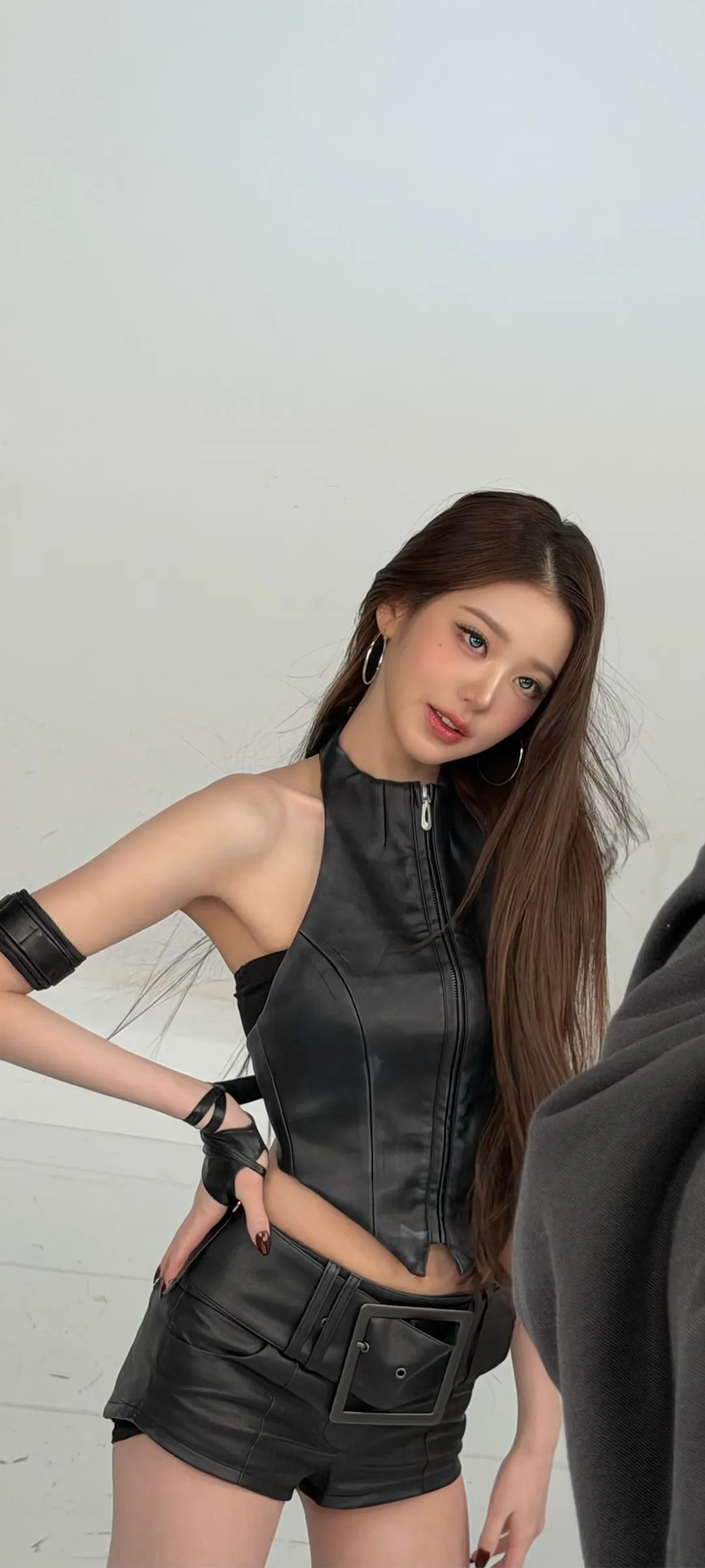 Jang Won-young kilit ekranı telefon duvar kağıdı 4K HD i̇ndir — IZ*ONE, IVE