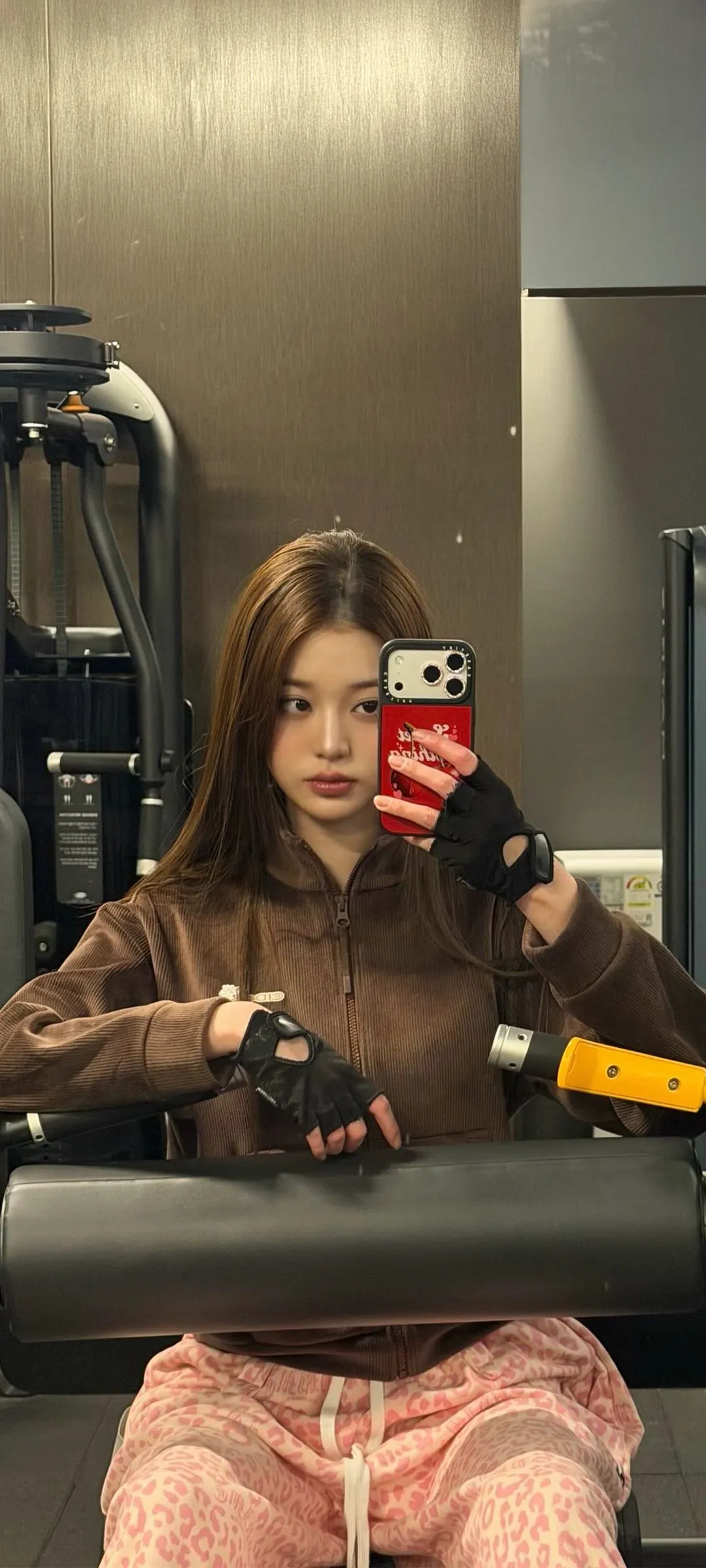 วอลเปเปอร์ หน้าจอล็อก มือถือ จาง วอนยอง 4K HD ดาวน์โหลด — IZ*ONE, IVE