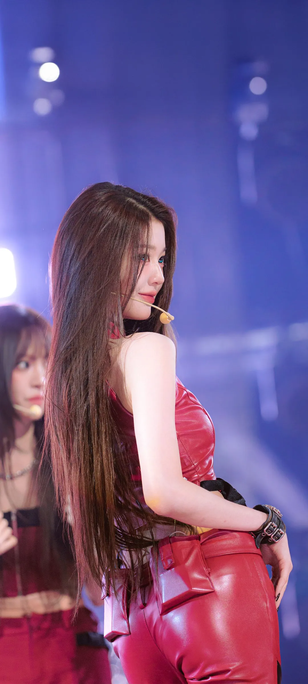 Jang Won-young kilit ekranı telefon duvar kağıdı 4K HD i̇ndir — IZ*ONE, IVE