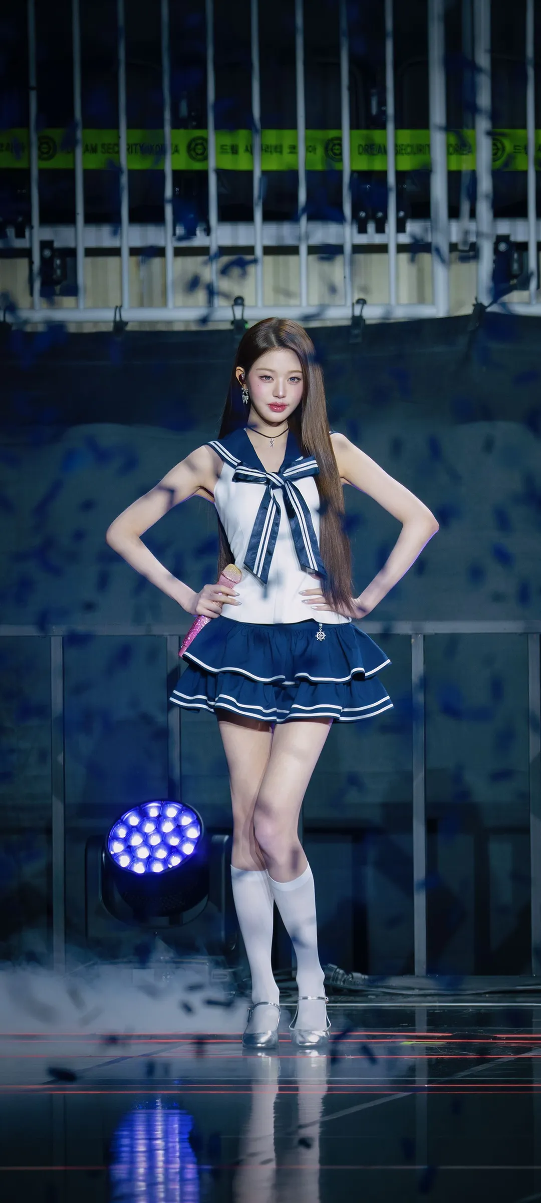 장원영 잠금화면 폰 배경화면 4K HD 다운로드 — 아이즈원, 아이브