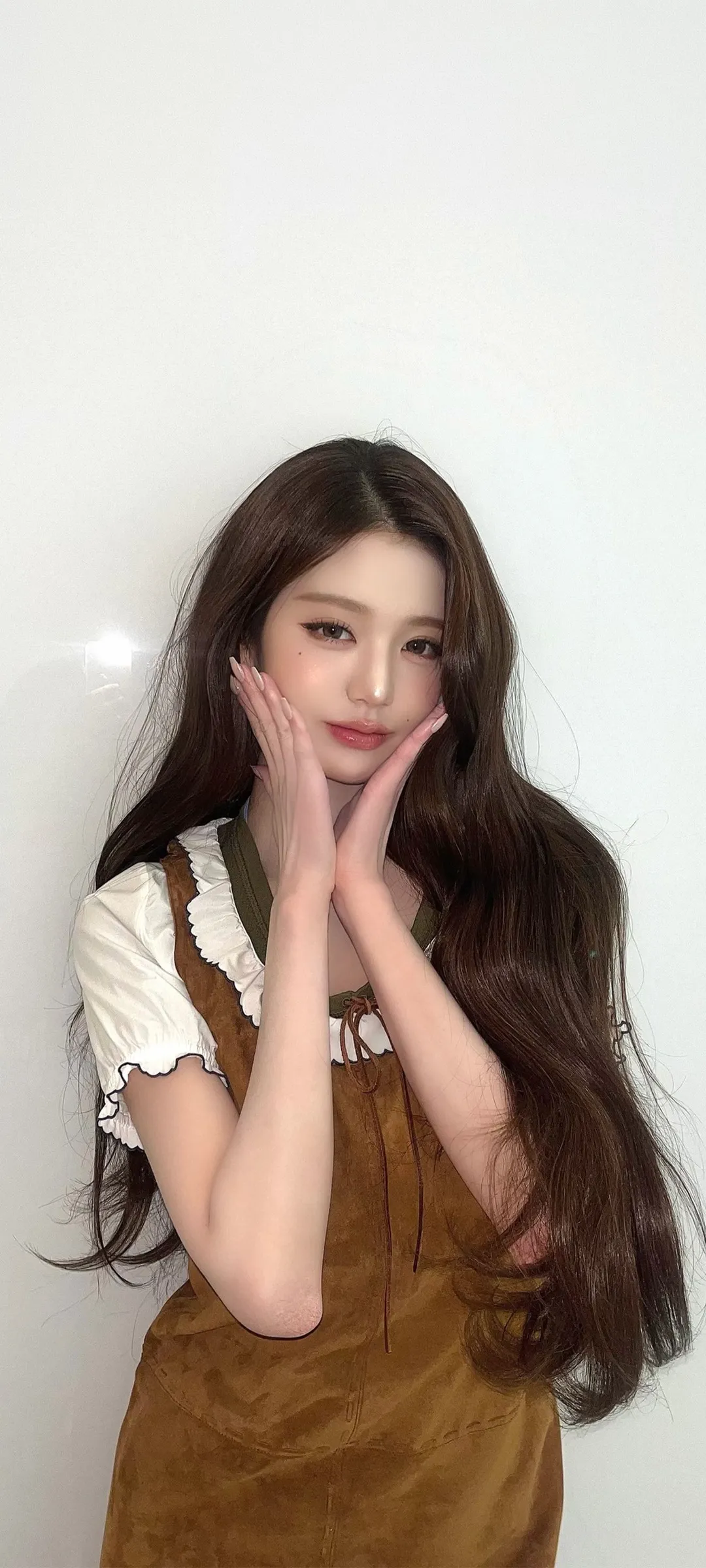 장원영 잠금화면 폰 배경화면 4K HD 다운로드 — 아이즈원, 아이브