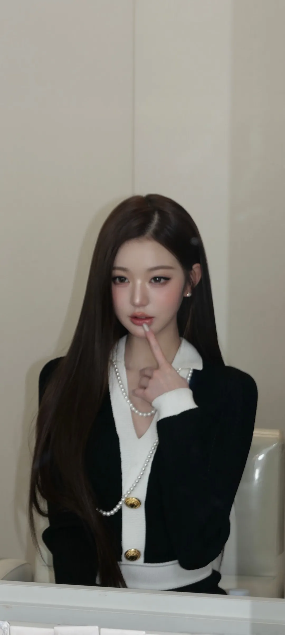 장원영 잠금화면 폰 배경화면 4K HD 다운로드 — 아이즈원, 아이브