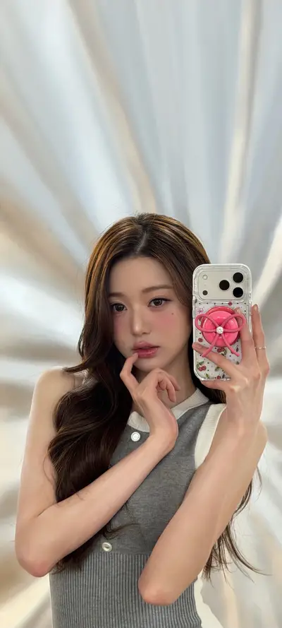 Jang Won-young Phone Lock Screen Wallpaper 4K HD Download #9386