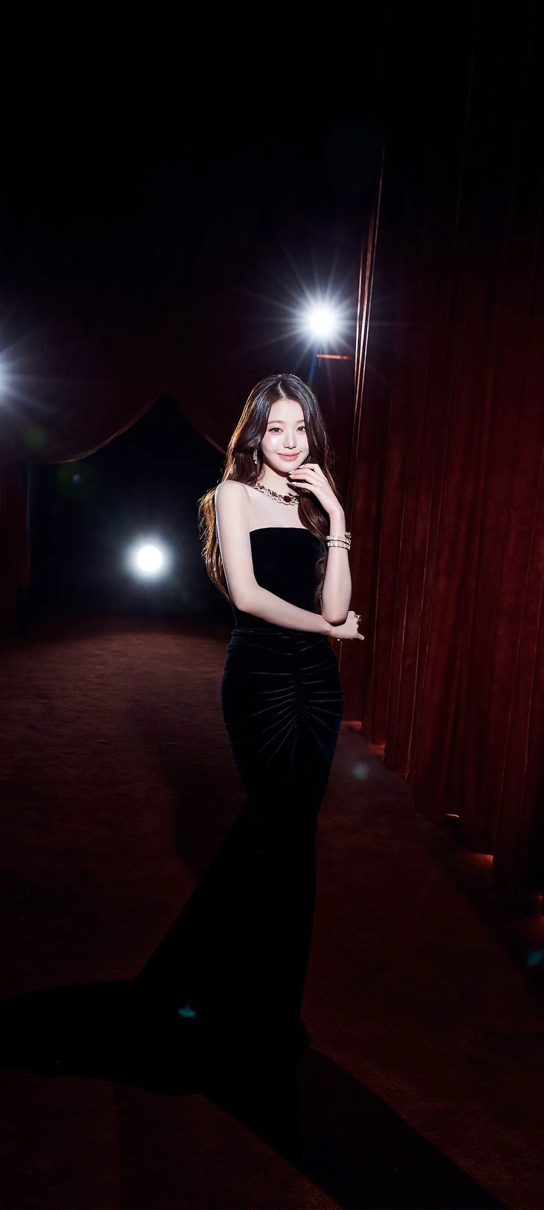 장원영 잠금화면 폰 배경화면 4K HD 다운로드 — 아이즈원, 아이브