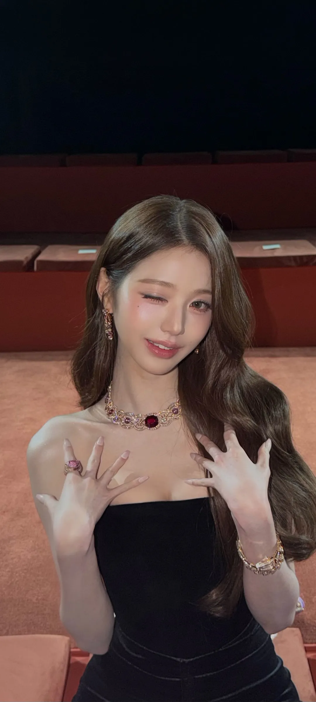 วอลเปเปอร์ หน้าจอล็อก มือถือ จาง วอนยอง 4K HD ดาวน์โหลด — IZ*ONE, IVE