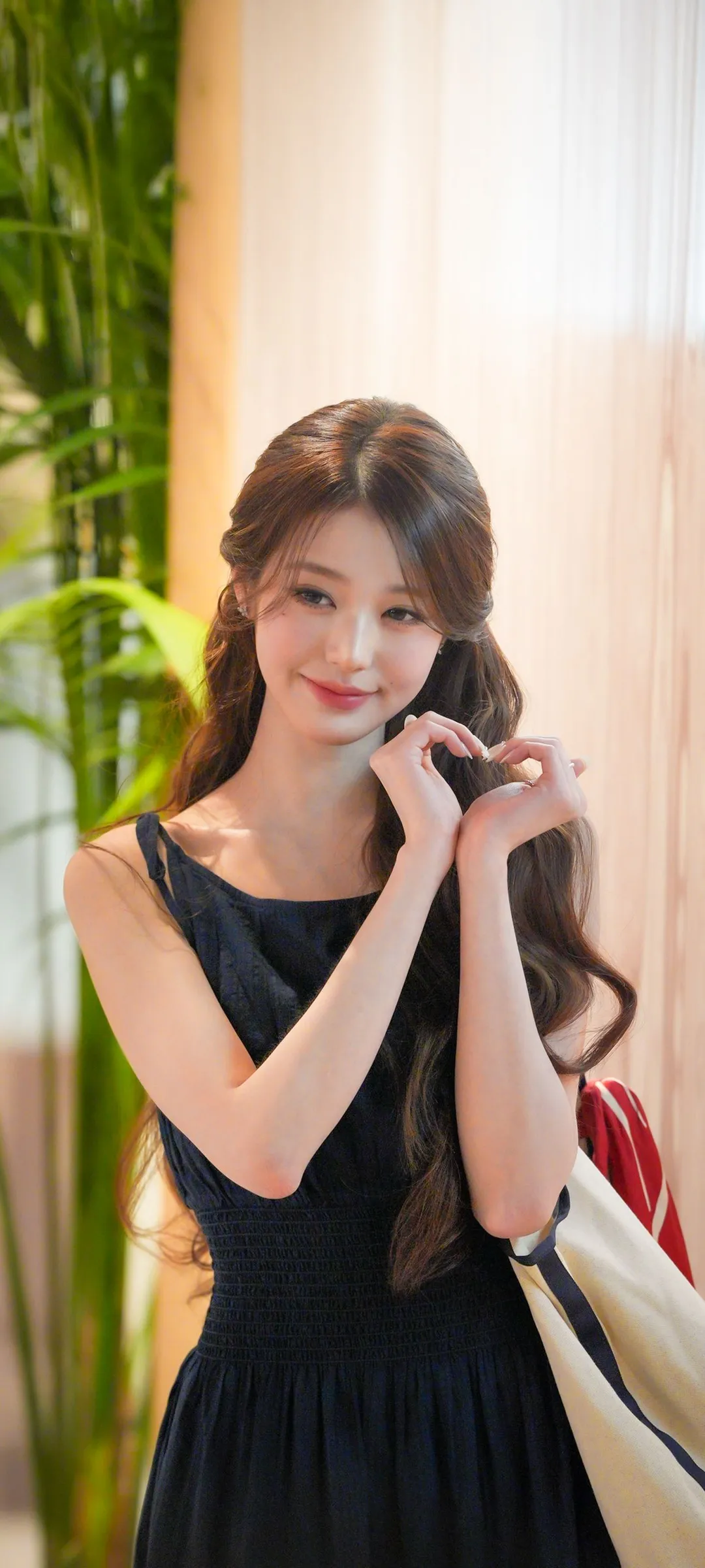 วอลเปเปอร์ หน้าจอล็อก มือถือ จาง วอนยอง 4K HD ดาวน์โหลด — IZ*ONE, IVE