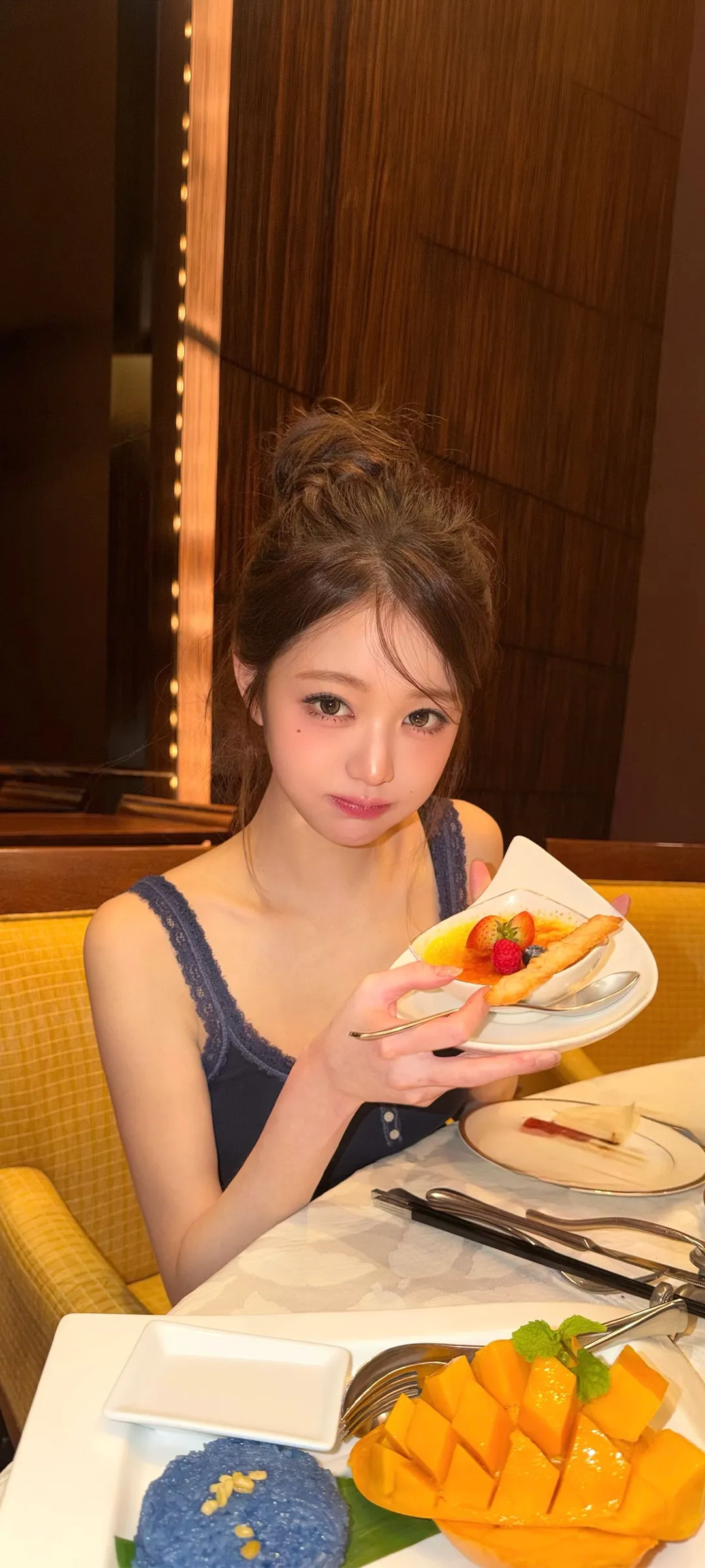 วอลเปเปอร์ หน้าจอล็อก มือถือ จาง วอนยอง 4K HD ดาวน์โหลด — IZ*ONE, IVE