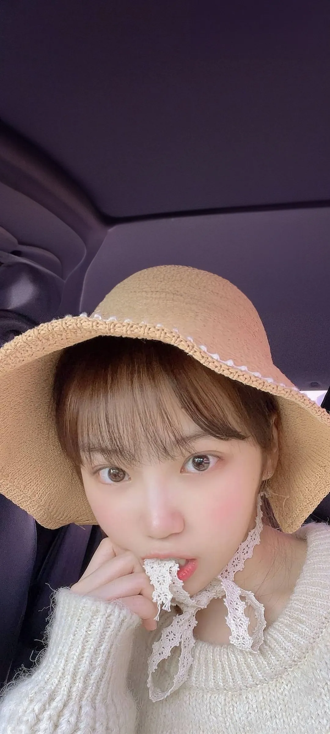 김채원 잠금화면 폰 배경화면 4K HD 다운로드 — 아이즈원, 르세라핌