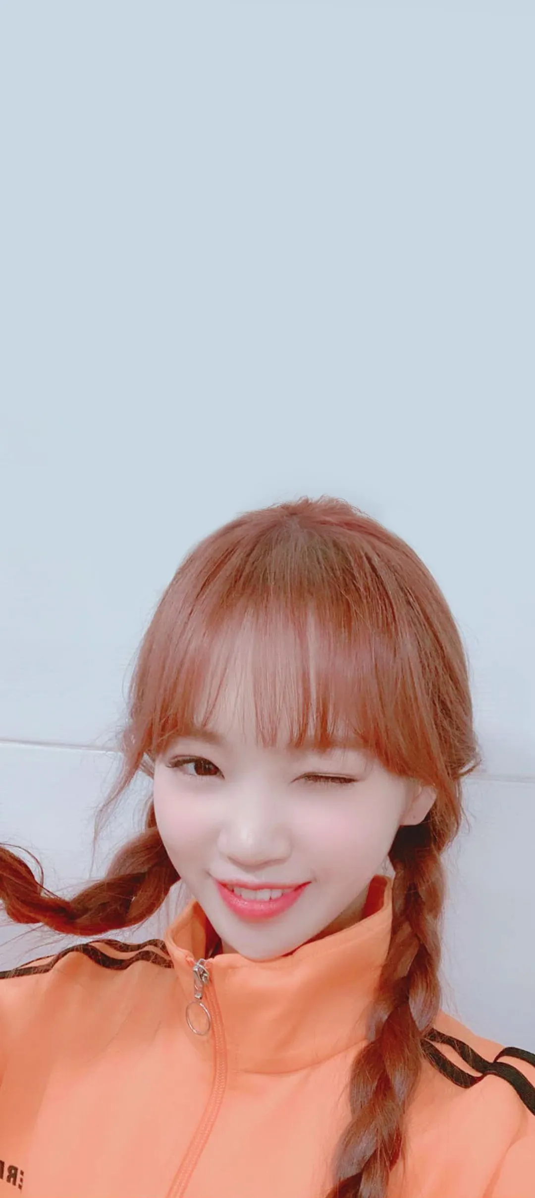김채원 잠금화면 폰 배경화면 4K HD 다운로드 — 아이즈원, 르세라핌