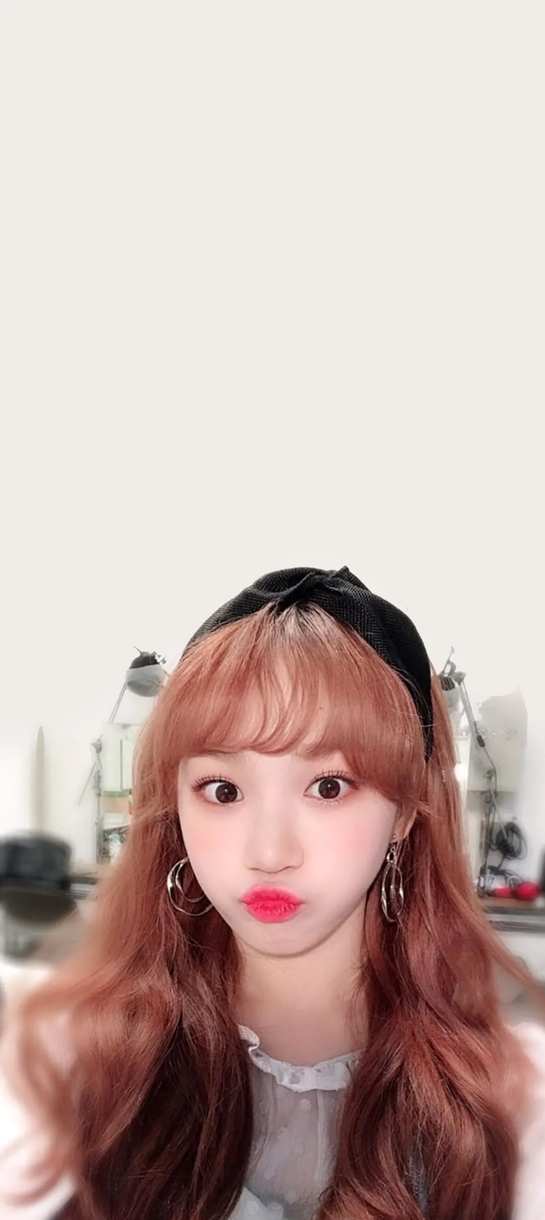 김채원 잠금화면 폰 배경화면 4K HD 다운로드 — 아이즈원, 르세라핌