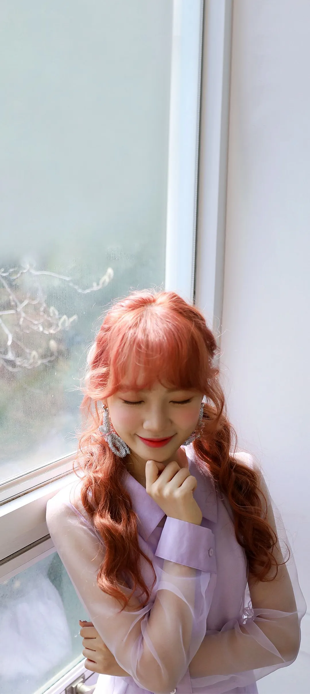 김채원 잠금화면 폰 배경화면 4K HD 다운로드 — 아이즈원, 르세라핌