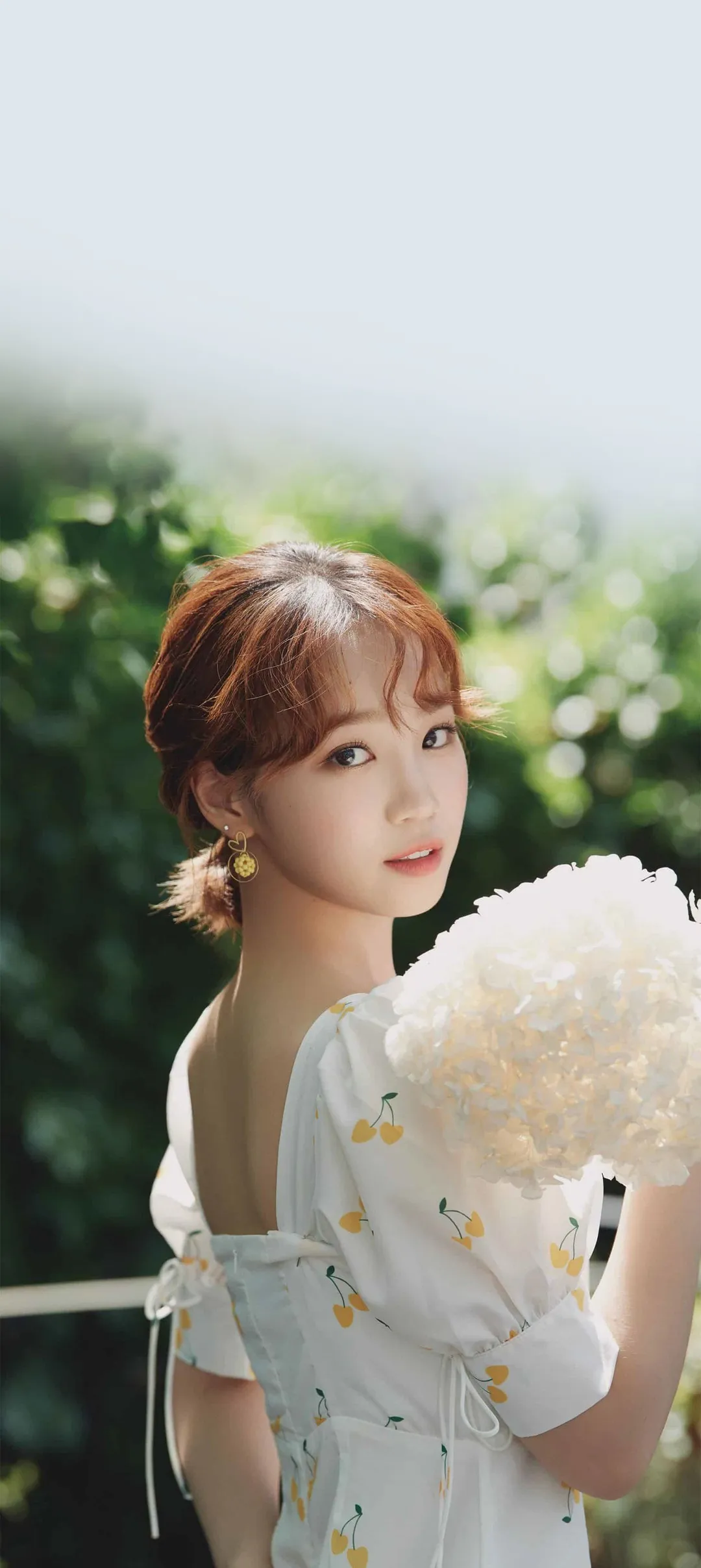 Wallpaper layar kunci hp Kim Chae-won 4K HD download — IZ*ONE, LE SSERAFIM