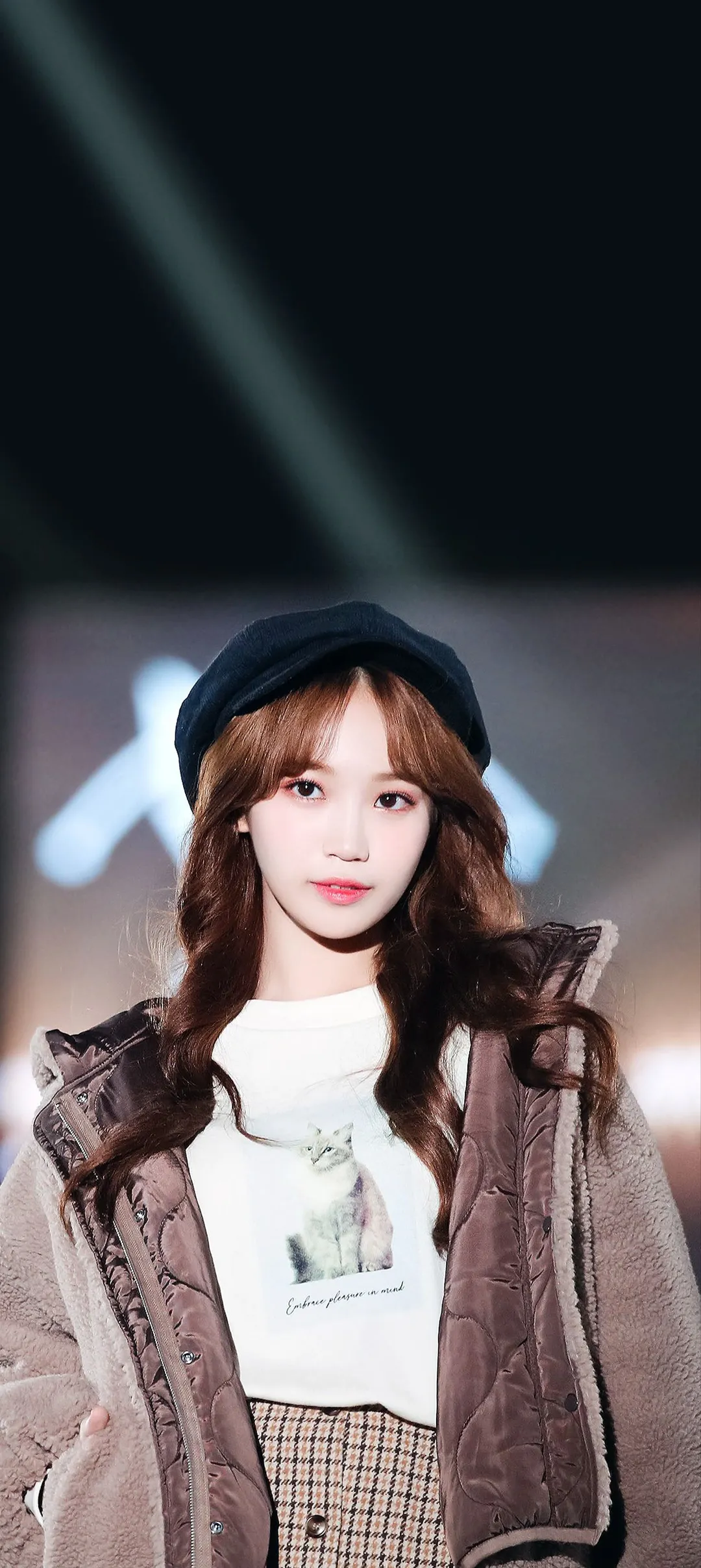 김채원 잠금화면 폰 배경화면 4K HD 다운로드 — 아이즈원, 르세라핌