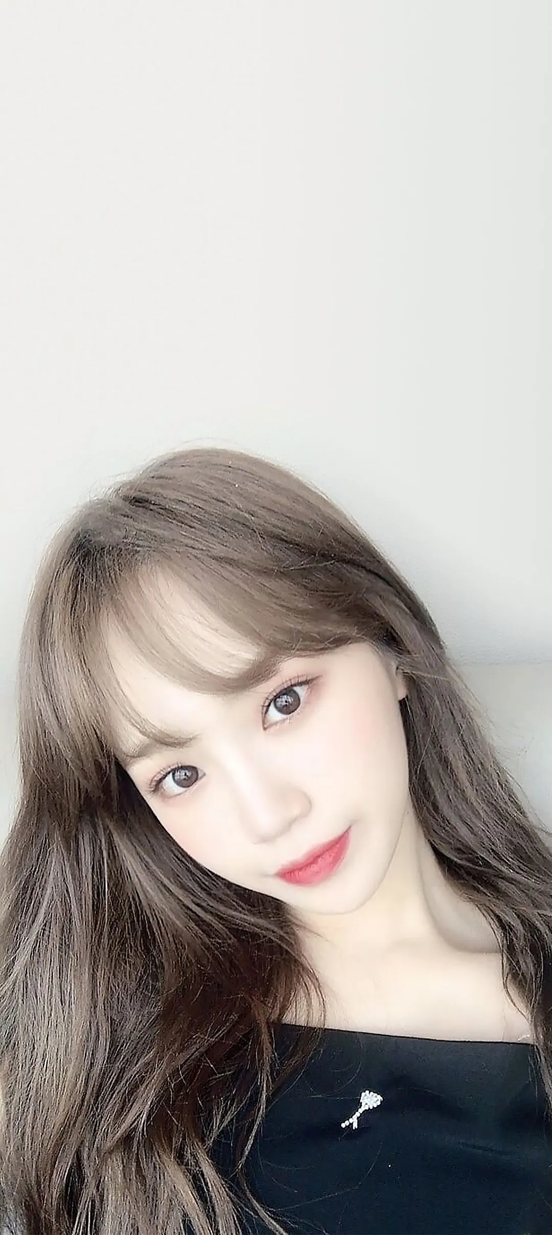 Wallpaper layar kunci hp Kim Chae-won 4K HD download — IZ*ONE, LE SSERAFIM