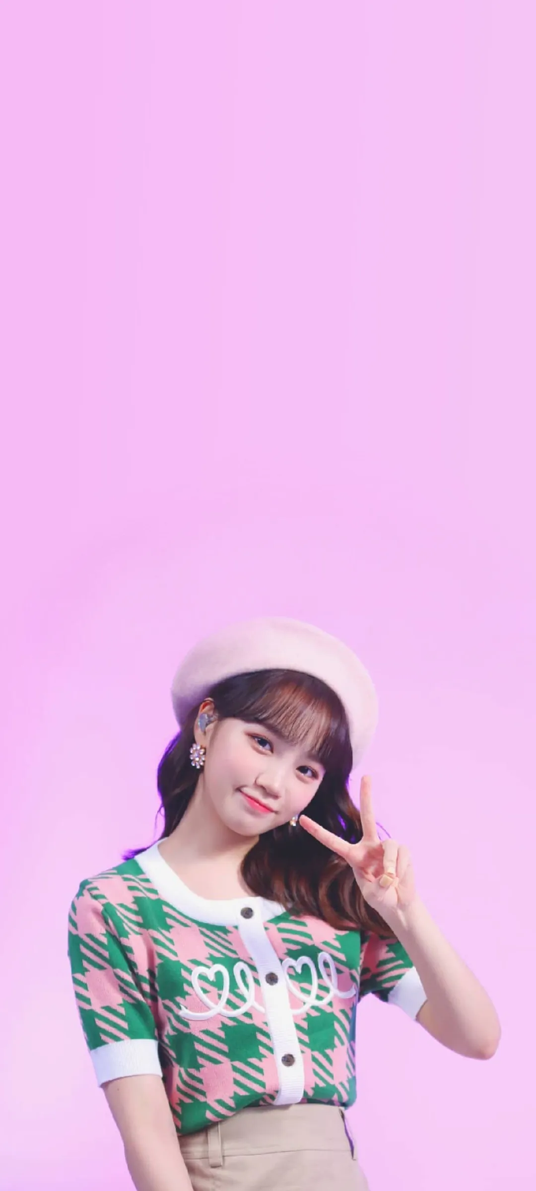 Kim Chae-won lock screen phone wallpaper 4K HD download — IZ*ONE, LE SSERAFIM
