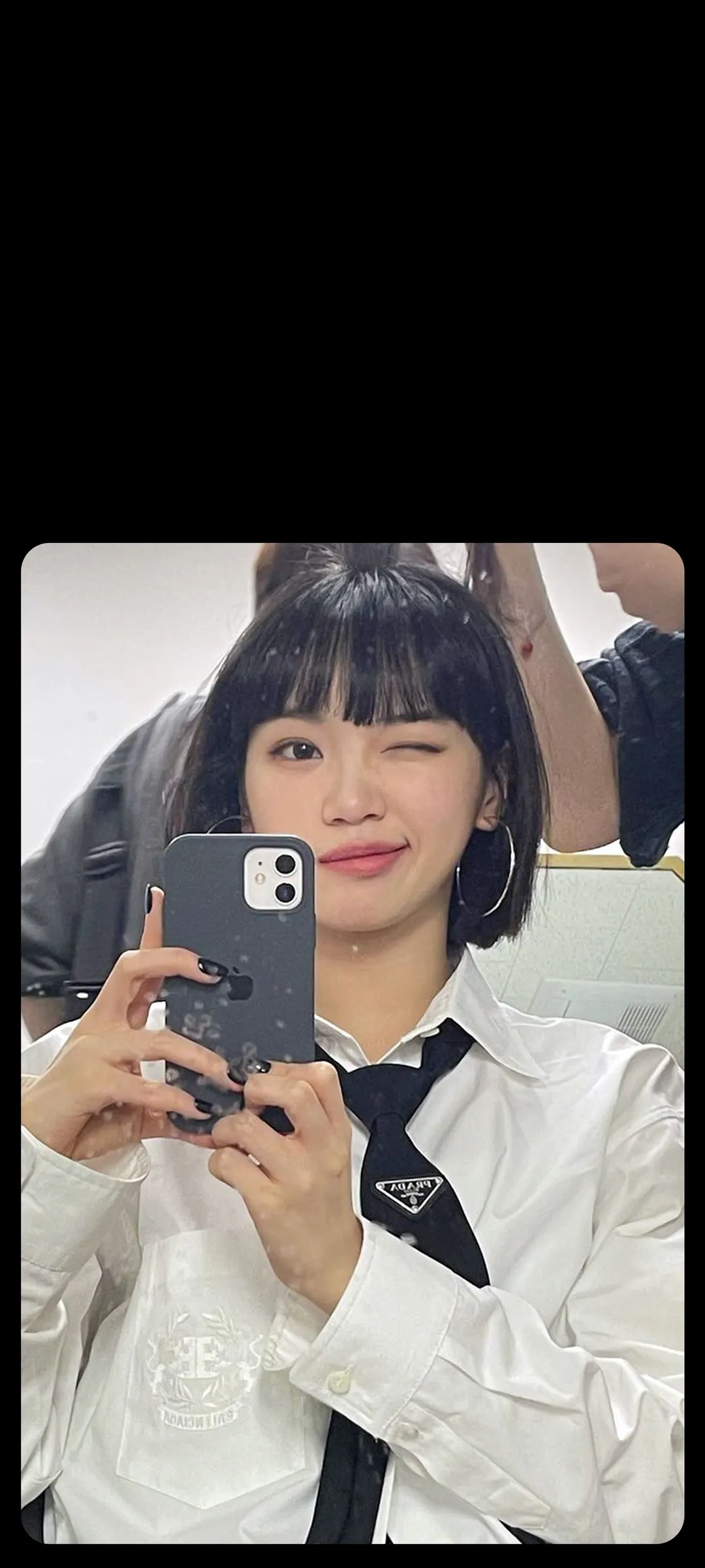 Kim Chae-won lock screen phone wallpaper 4K HD download — IZ*ONE, LE SSERAFIM