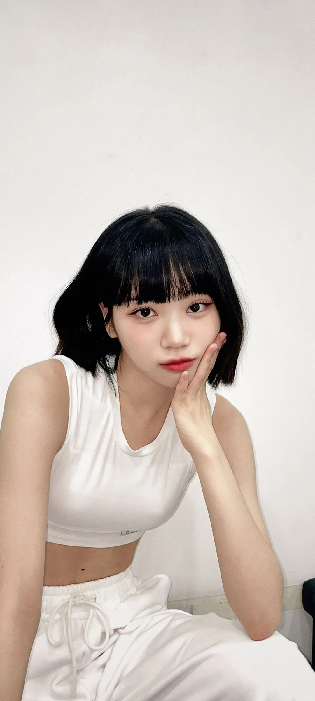 วอลเปเปอร์ หน้าจอล็อก มือถือ คิม แชวอน 4K HD ดาวน์โหลด — IZ*ONE, LE SSERAFIM