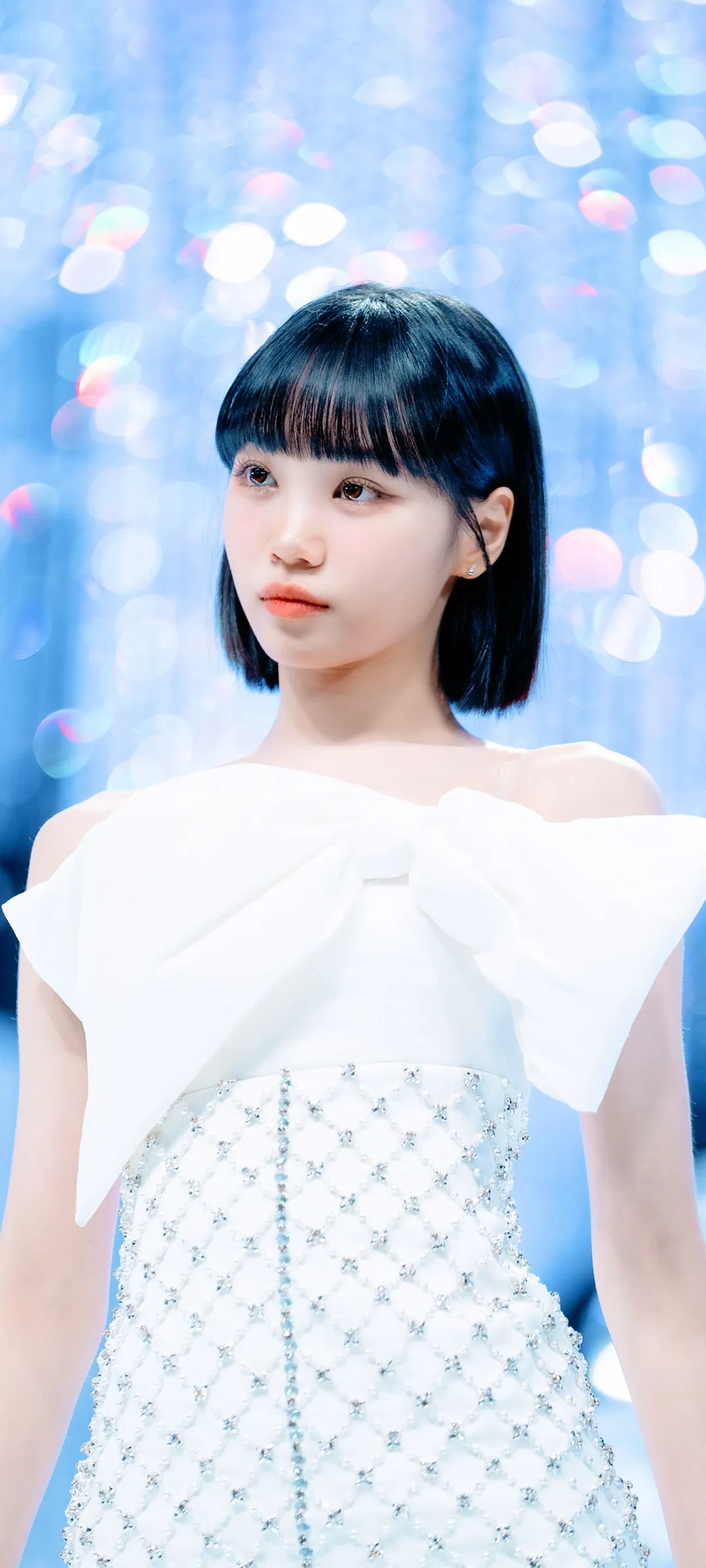 Wallpaper layar kunci hp Kim Chae-won 4K HD download — IZ*ONE, LE SSERAFIM