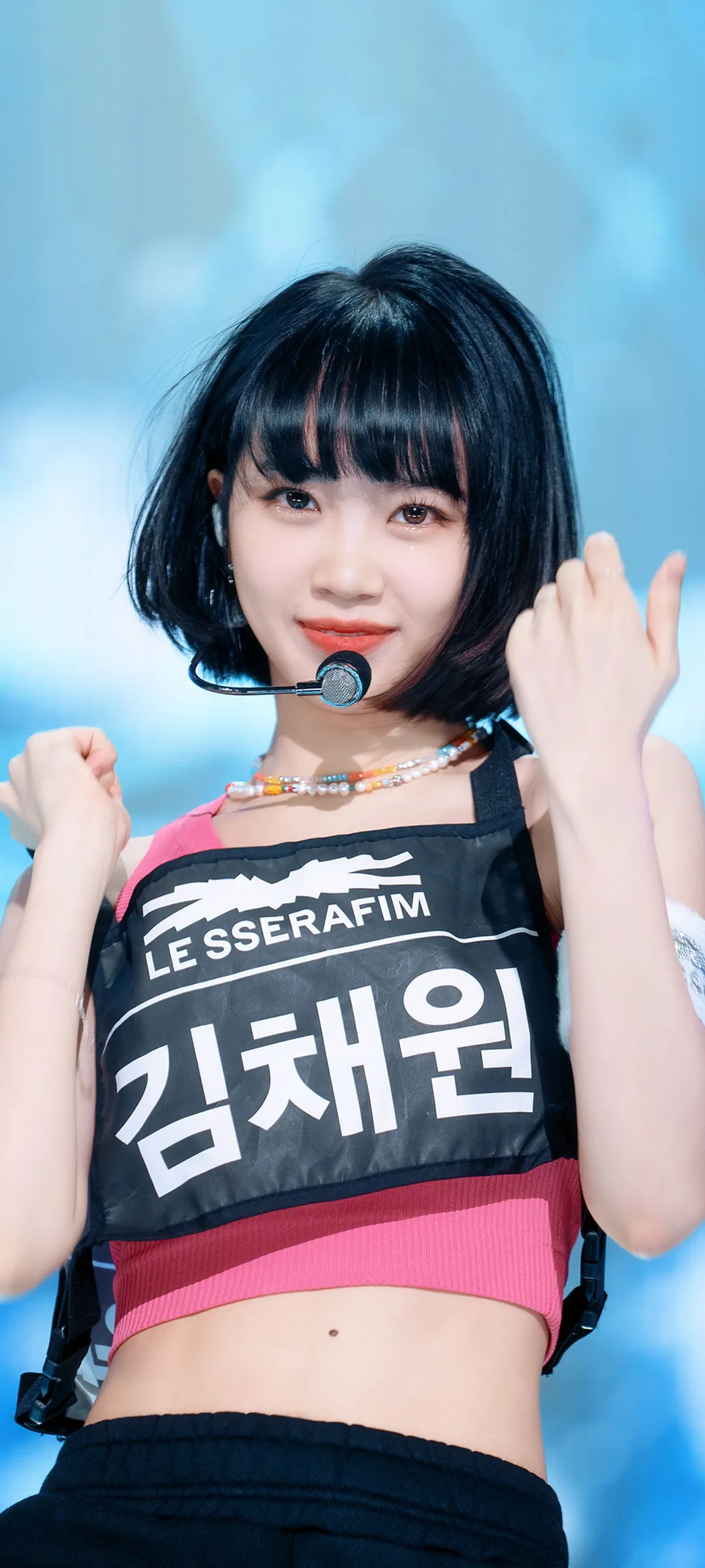 Kim Chae-won lock screen phone wallpaper 4K HD download — IZ*ONE, LE SSERAFIM