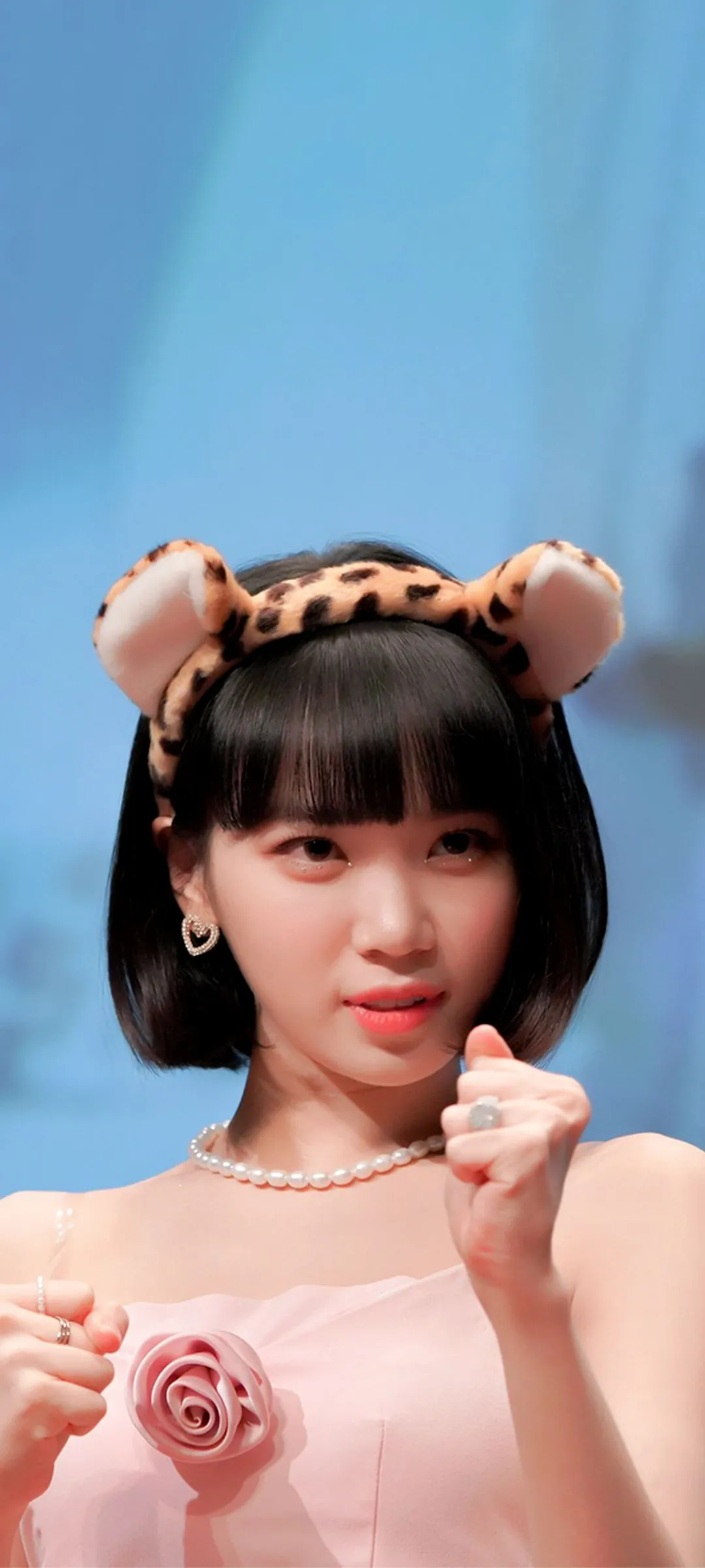 Wallpaper layar kunci hp Kim Chae-won 4K HD download — IZ*ONE, LE SSERAFIM